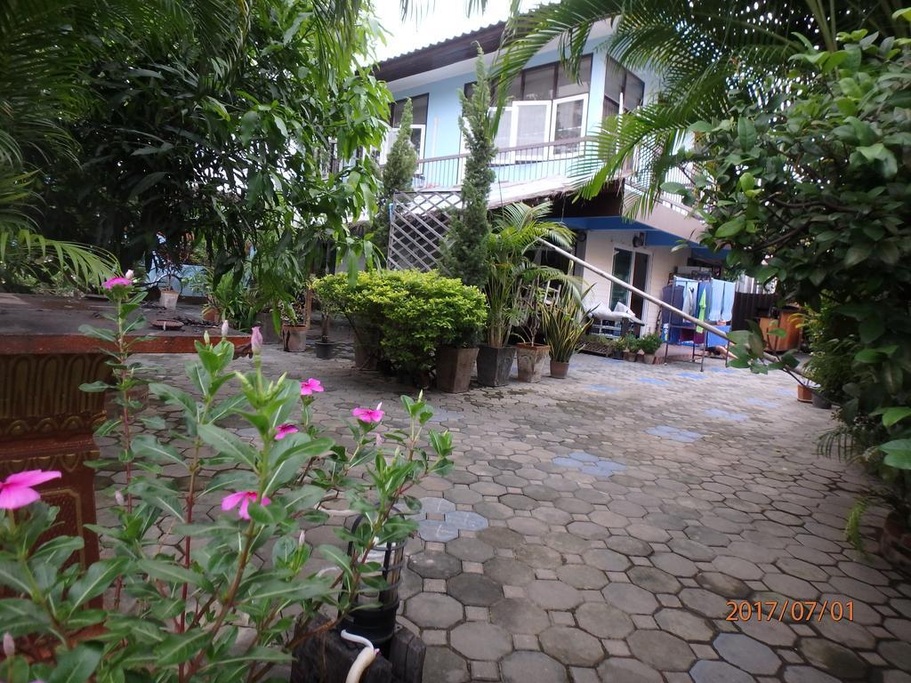 Appartement The Blue14 House Chiang Mai Extérieur photo